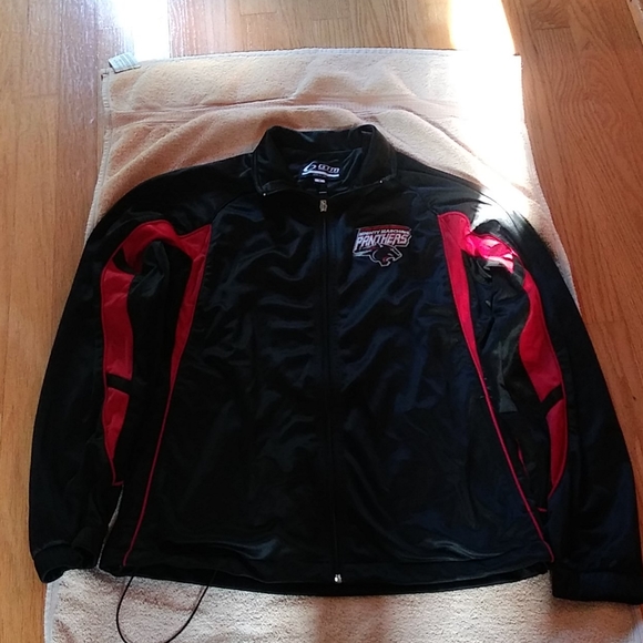 CLARK UNIVERSITY JACKET - Picture 1 of 4